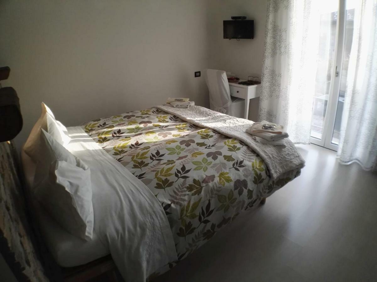 B&B Guglielmina Quarna Sotto Bagian luar foto